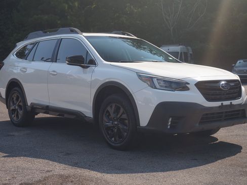Used 2020 Subaru Outback Onyx Edition XT w/ Popular Package #2 image 11