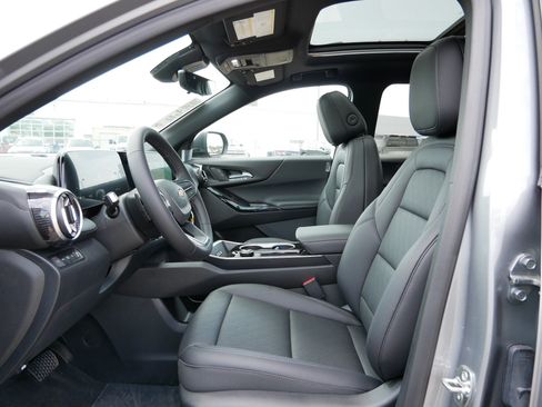 New 2027 Chevrolet Equinox LT w/ Convenience Package II AWD/4WD image 11
