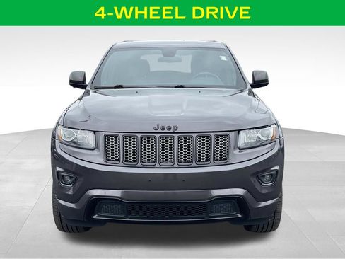 Used 2015 Jeep Grand Cherokee Altitude AWD/4WD image 3