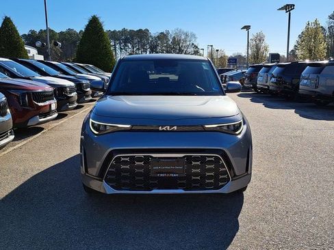 Used 2025 Kia Soul GT-Line w/ GT-Line Technology Package image 3