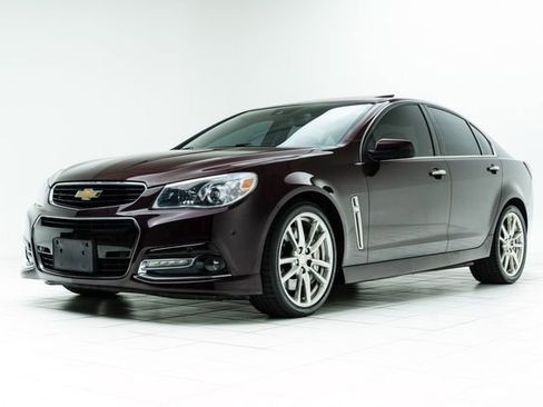 Used 2015 Chevrolet SS image 8