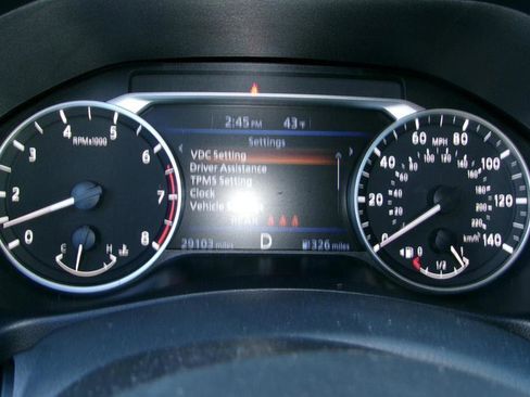 Used 2025 Nissan Altima 2.5 SV image 14