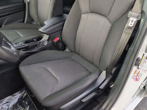 Used 2019 Subaru Impreza 2.0i Premium image 17