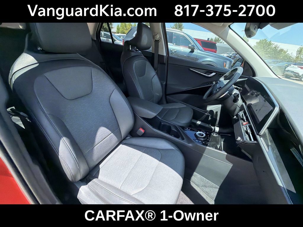 Certified 2023 Kia Niro Wave FWD image 29