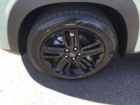 New 2025 Chevrolet Trax ACTIV w/ Driver Confidence Package image 9