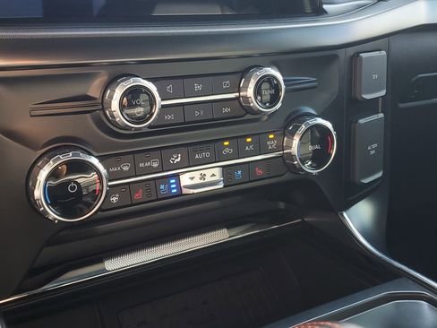 Used 2024 Ford F150 Raptor image 12