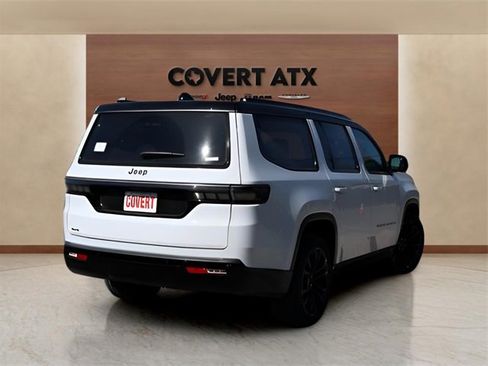 New 2026 Jeep Grand Wagoneer Summit image 5