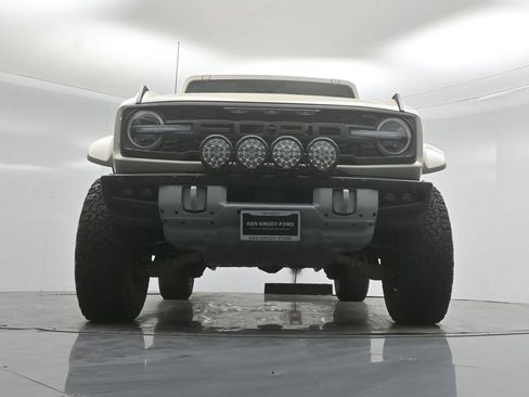 Used 2025 Ford Bronco Raptor AWD/4WD image 42
