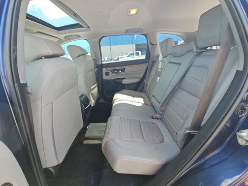 Used 2018 Honda CR-V Touring image 5