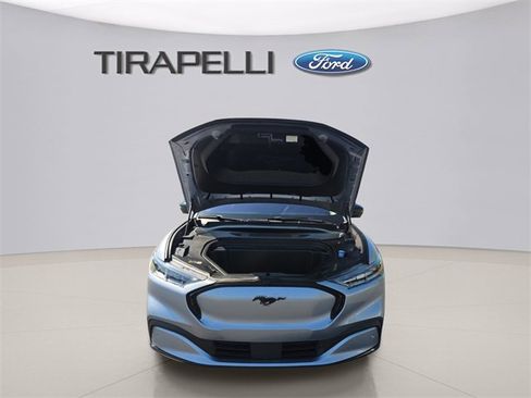 Used 2022 Ford Mustang Mach-E Premium image 13