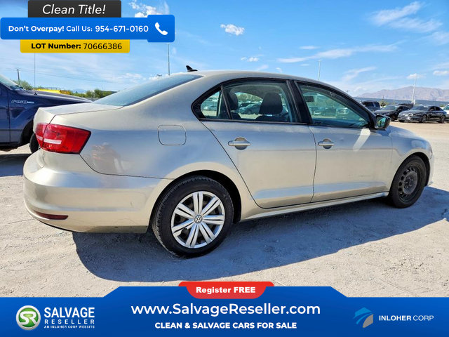 Used 2015 Volkswagen Jetta TDI S FWD image 4