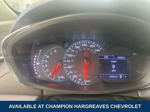 Used 2020 Chevrolet Trax LT w/ LT Convenience Package FWD image 14