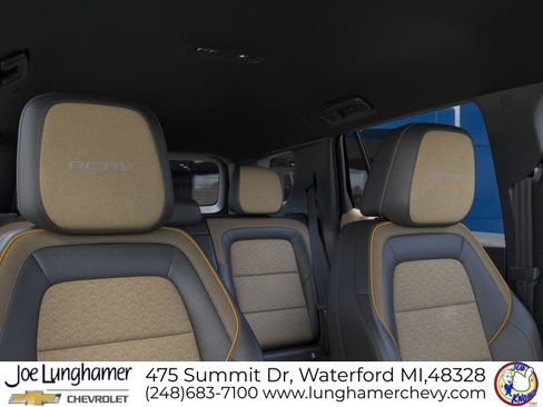 New 2026 Chevrolet Equinox ACTIV w/ Convenience Package III AWD/4WD image 44