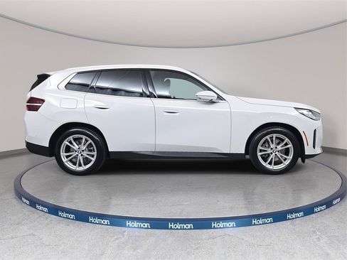 Used 2025 BMW X3 xDrive30i w/ Premium Package image 5