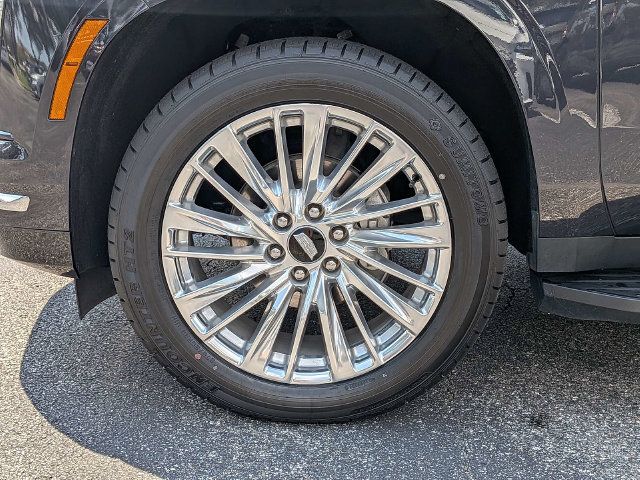 Certified 2025 Cadillac Escalade Premium Luxury AWD/4WD image 11