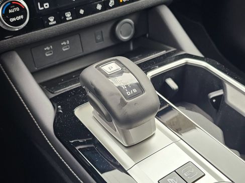 New 2026 Mitsubishi Outlander SE AWD/4WD image 26