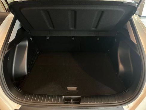 Used 2025 Hyundai Kona SEL image 31