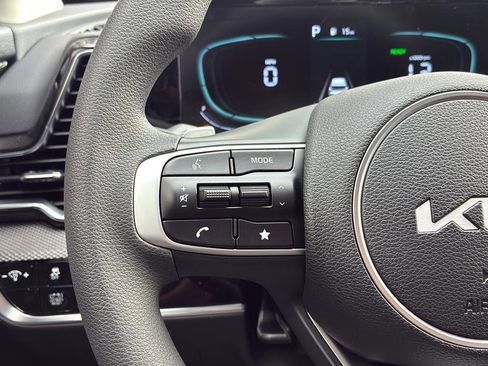 New 2025 Kia Sportage LX image 23