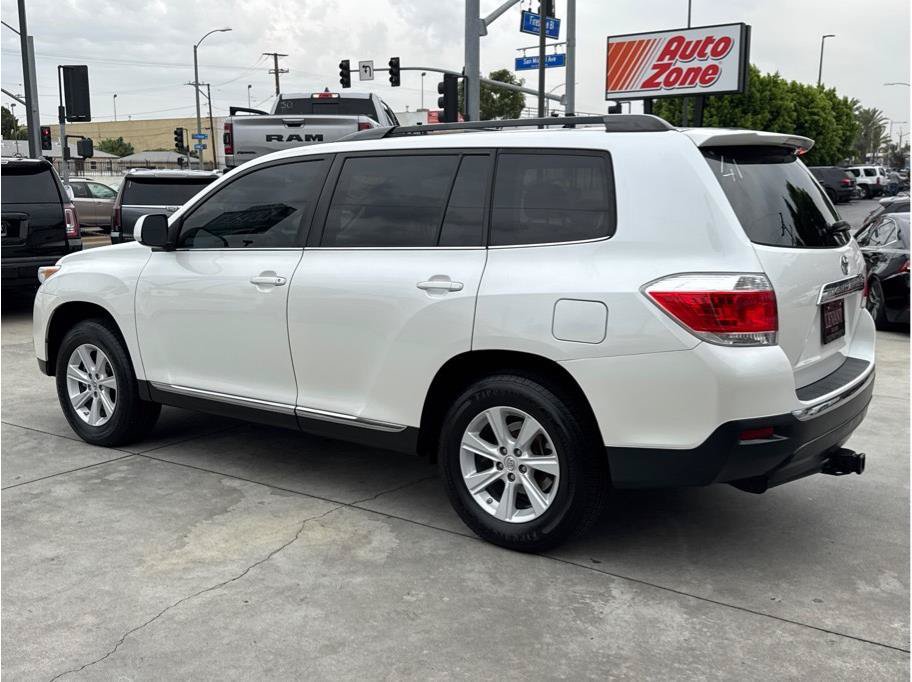 Used 2013 Toyota Highlander SE FWD image 43