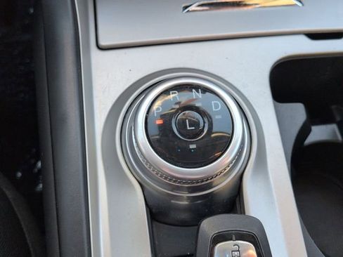 Used 2023 Ford Explorer XLT w/ Class IV Trailer Tow Package image 17