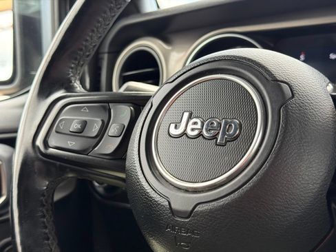 Used 2020 Jeep Wrangler Unlimited Sport AWD/4WD image 16