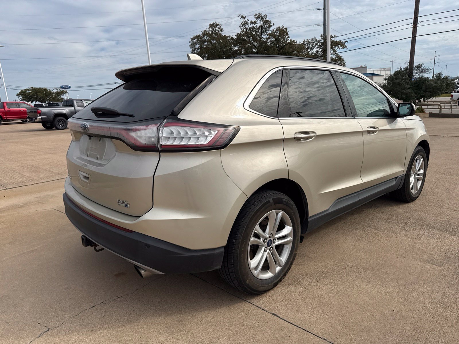 Used 2018 Ford Edge SEL w/ Equipment Group 201A AWD/4WD image 8