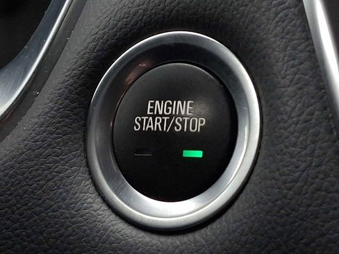 Used 2019 Chevrolet Traverse LT w/ LPO, Blackout Package AWD/4WD image 23