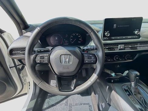 Used 2023 Honda CR-V EX-L image 10