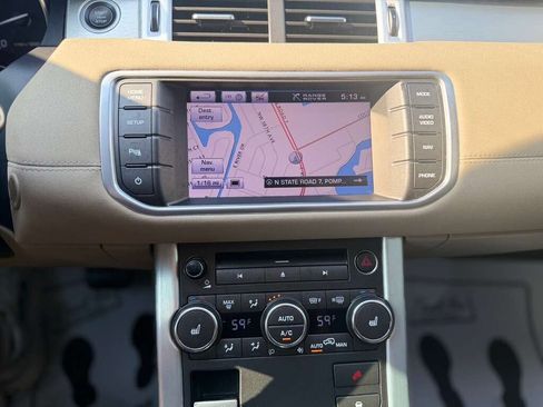 Used 2013 Land Rover Range Rover Evoque Pure Plus AWD/4WD image 19