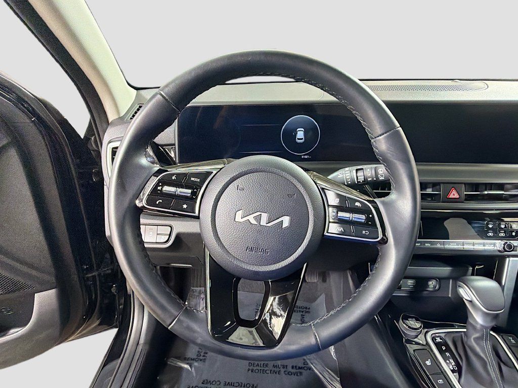 Used 2024 Kia Seltos S AWD/4WD image 13