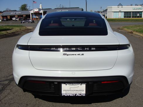 Used 2020 Porsche Taycan 4S AWD/4WD image 5