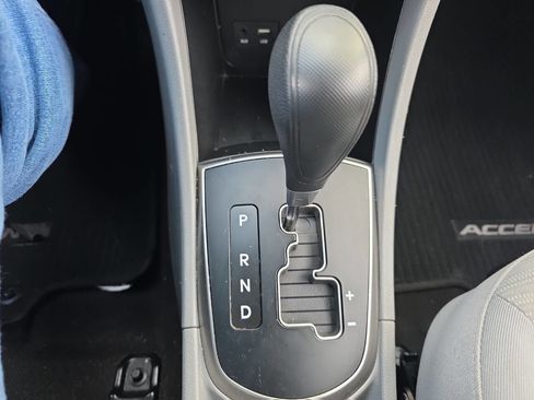 Used 2015 Hyundai Accent GS image 30