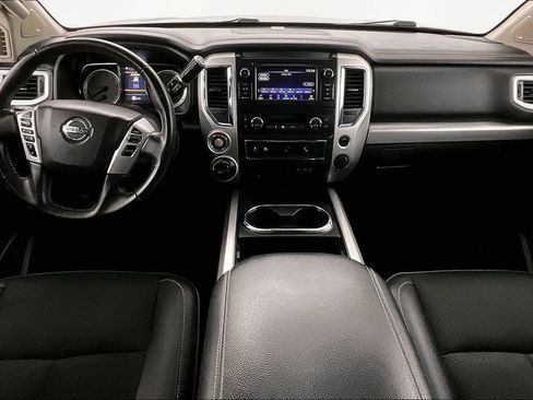 Used 2019 Nissan Titan PRO-4X w/ Pro-4x Utility Package AWD/4WD image 8