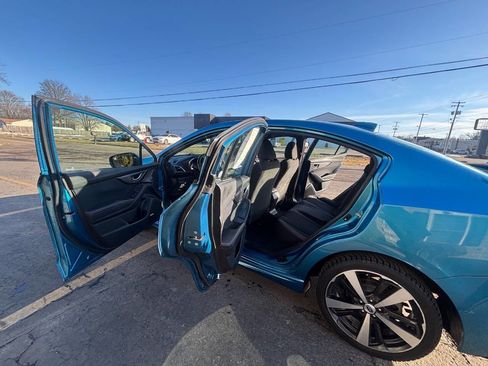 Used 2017 Subaru Impreza 2.0i Sport image 10