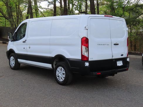Used 2019 Ford Transit 250 130 Low Roof image 2