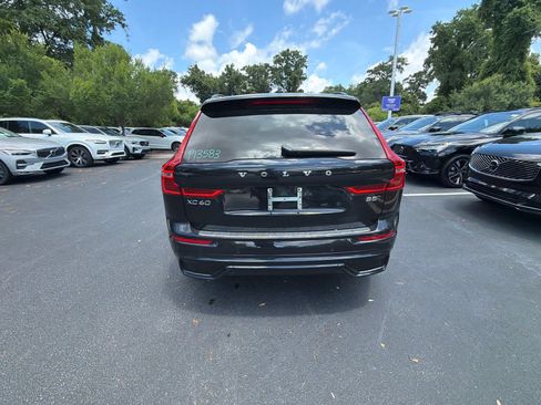 Used 2025 Volvo XC60 B5 Plus w/ Protection Package Premier AWD/4WD image 13