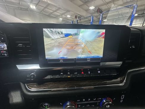 Used 2024 GMC Sierra 1500 Elevation AWD/4WD image 29