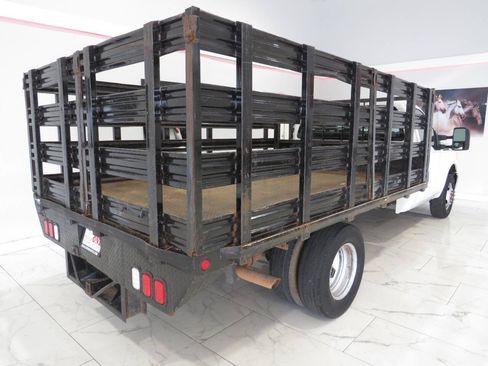 Used 2015 Ford F350 XL w/ XL Value Package RWD image 3