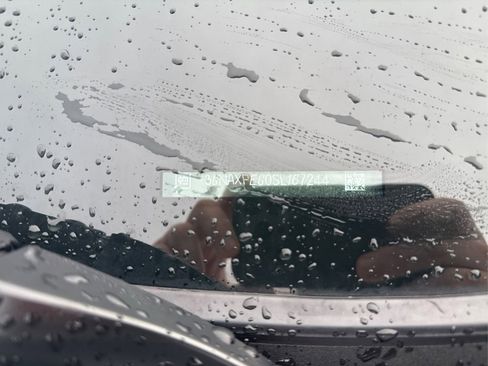 Used 2025 Chevrolet Equinox LT w/ Convenience Package II image 23