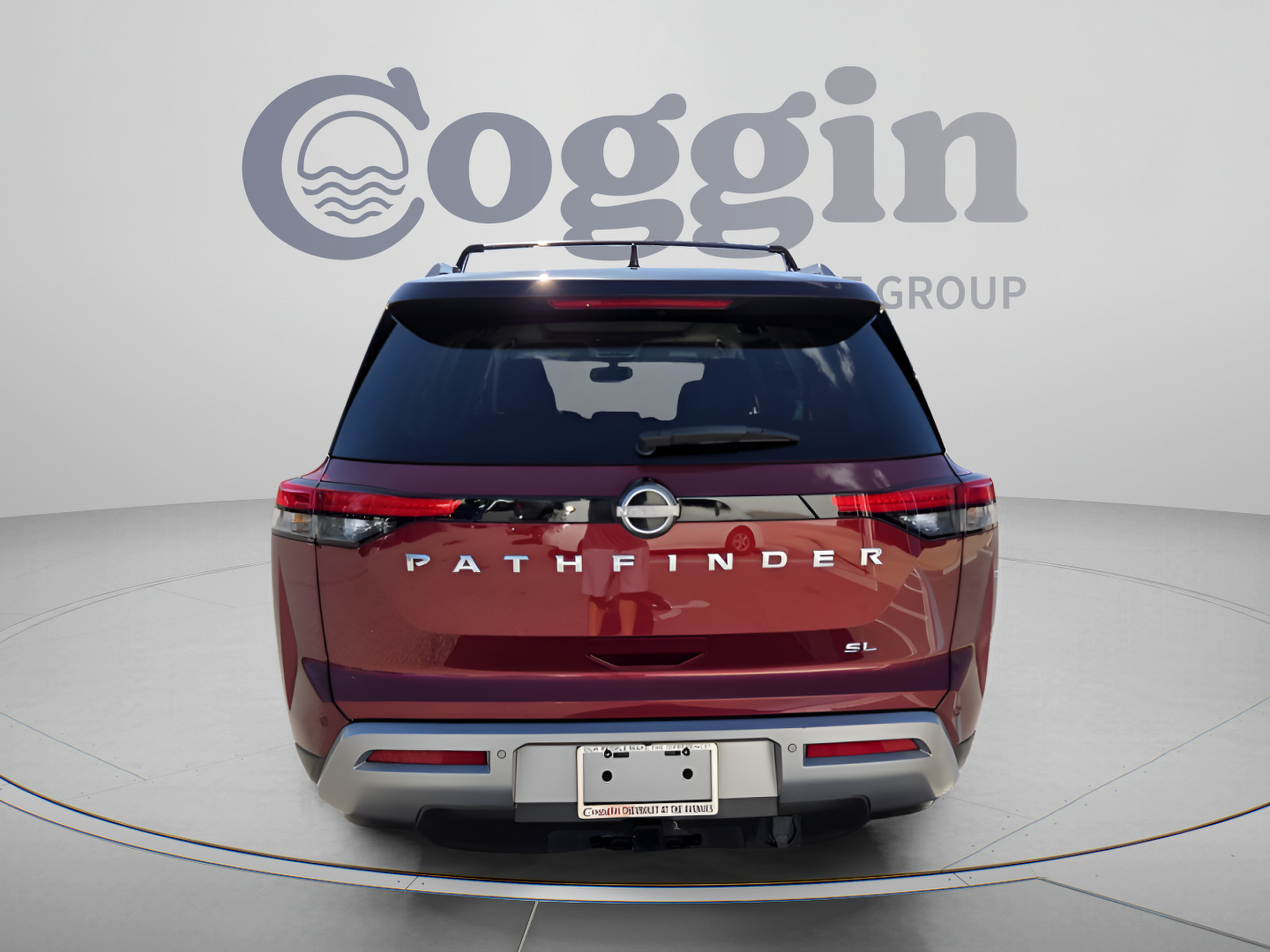 Used 2022 Nissan Pathfinder SL w/ SL Premium Package FWD image 4