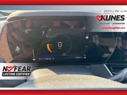 Used 2025 Chevrolet TrailBlazer LT w/ Driver Confidence Package image 28