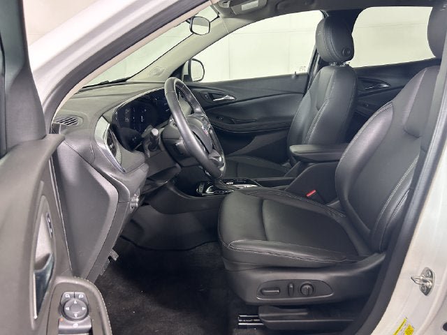 Used 2024 Buick Encore GX Sport Touring w/ Comfort Package FWD image 11