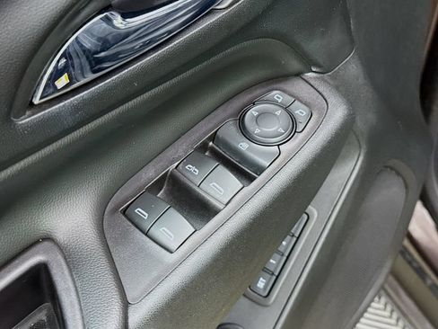Used 2020 Chevrolet Equinox Premier AWD/4WD image 20