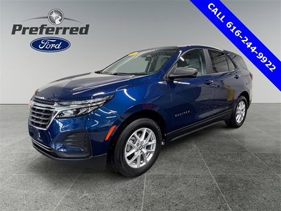 Used 2022 Chevrolet Equinox LS w/ LS Convenience Package