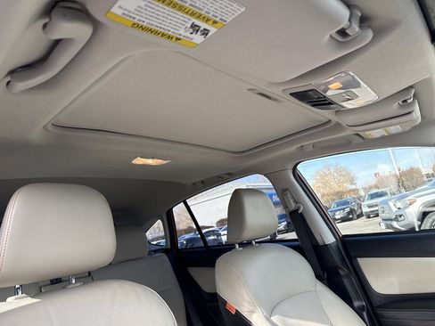 Used 2016 Subaru Crosstrek 2.0i Limited image 23