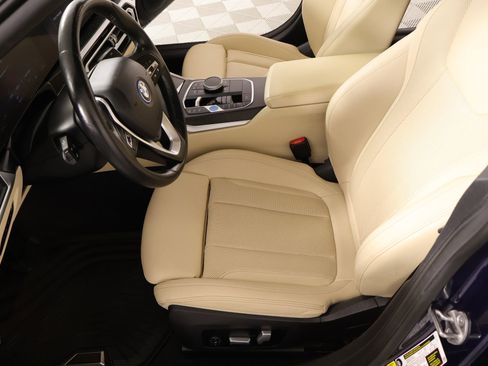 Used 2023 BMW i4 eDrive35 w/ Premium Package RWD image 12