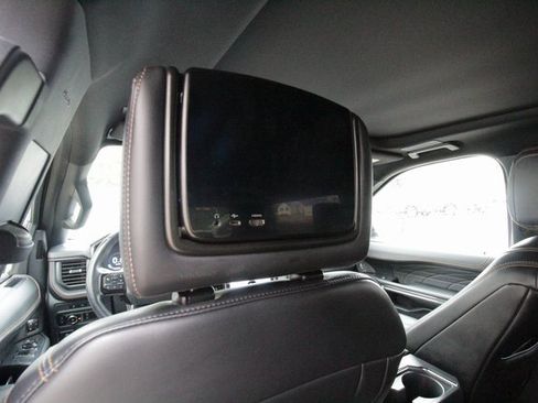 Used 2023 Ford Expedition Max Platinum image 36