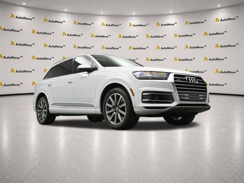 Used 2018 Audi Q7 3.0T Prestige AWD/4WD image 51