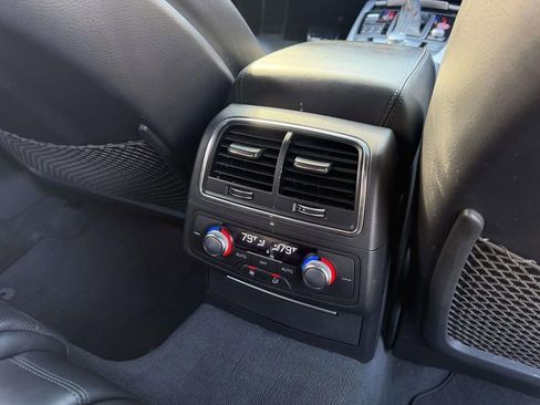 Used 2016 Audi RS 7 Prestige image 19