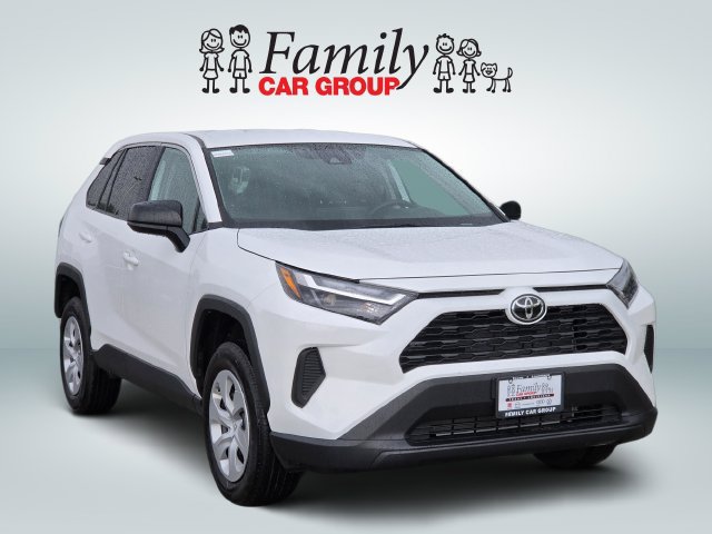 Used 2025 Toyota RAV4 LE FWD image 2